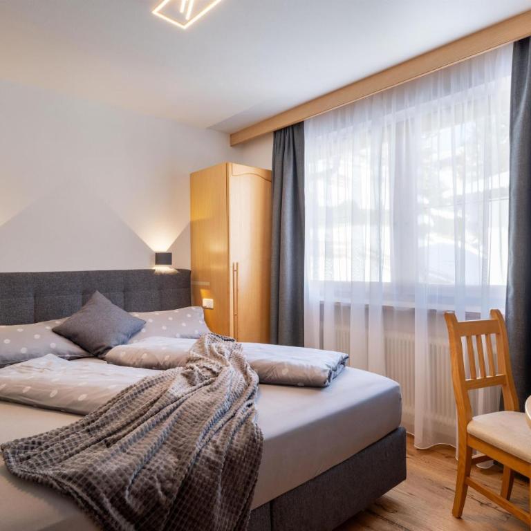 Chalet Veronika - Apartment mit 3 Schlafzimmern und Dusche - 10