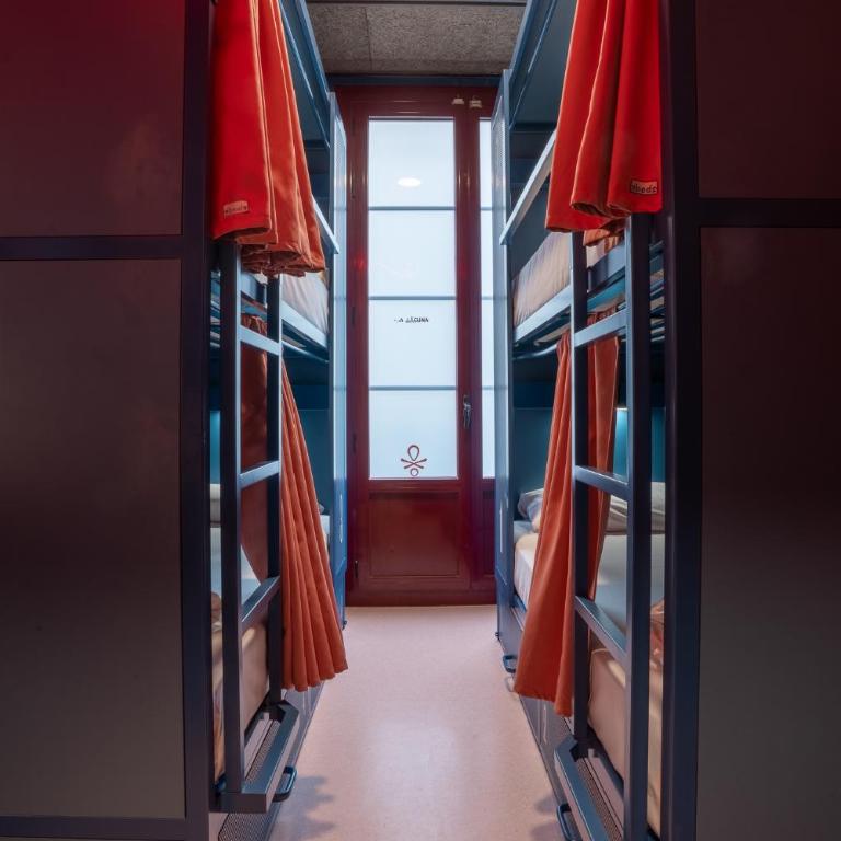 Malacuna Barcelona - Bed in 4 beds Room with Private Bathroom and AirC - 4