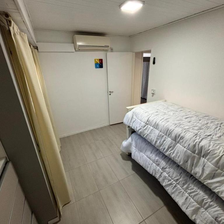 Casa necochea - Three-Bedroom House - 14