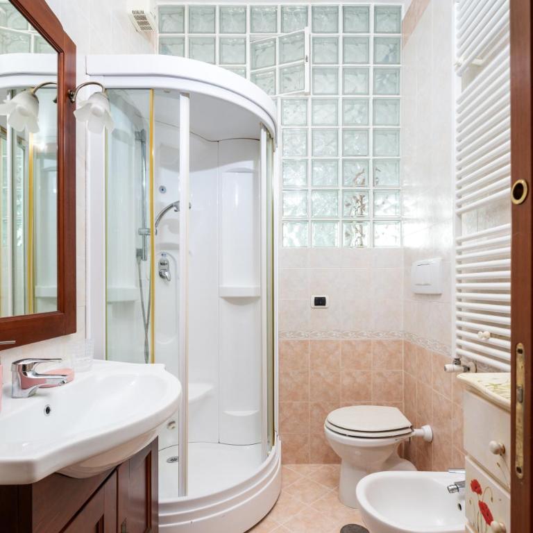 Ostia Garden View - Appartamento con 2 Camere da Letto - 14