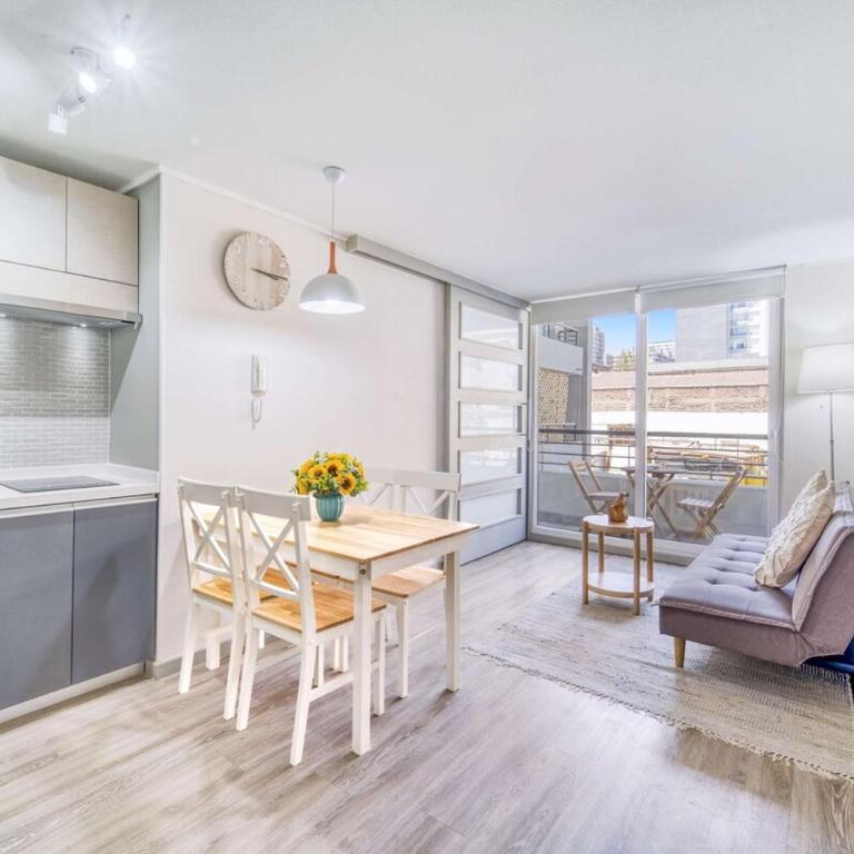 Central Isabel I - Modern apartment Pool, AC & Wifi - One-Bedroom Apartment - 9