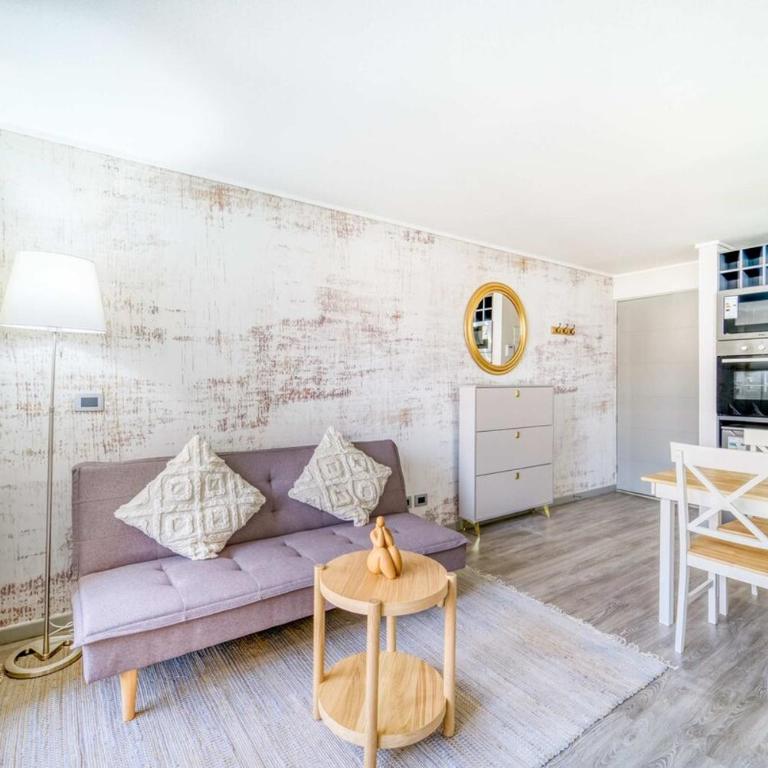 Central Isabel I - Modern apartment Pool, AC & Wifi - One-Bedroom Apartment - 12