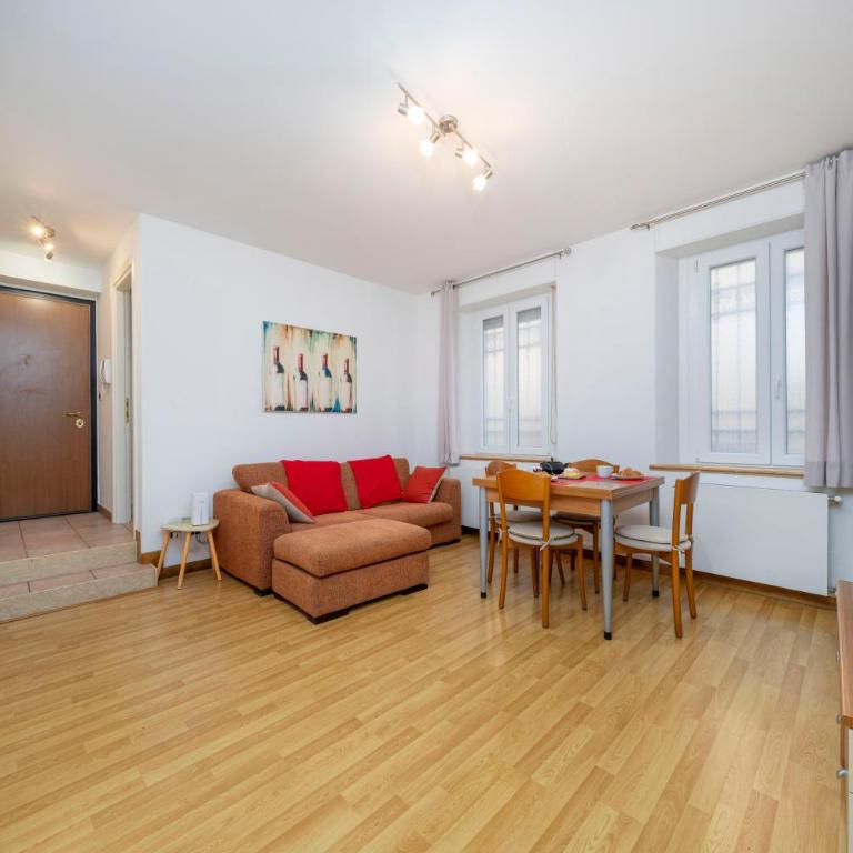 GuestHost - Cozy Stay Steps From the Center - Appartamento con 1 Camera da Letto - 7