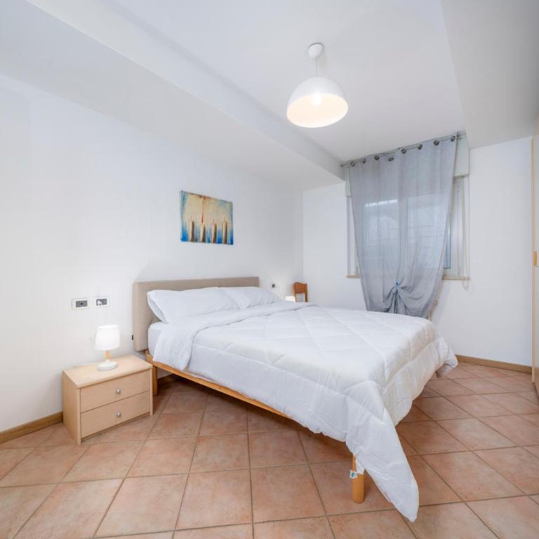 GuestHost - Cozy Stay Steps From the Center - Appartamento con 1 Camera da Letto - 1