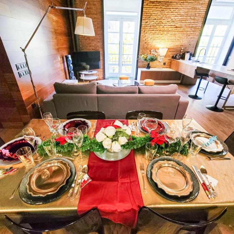 Senior Suit Loft 9 Pisos 6pax - Two-Bedroom Apartment - 52