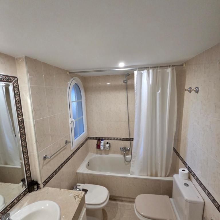 Puerto Banus Marbella stor lyxig duplex med garageplats - Apartamento - 3