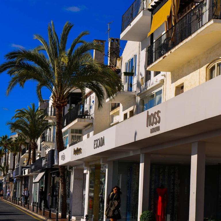 Puerto Banus Marbella stor lyxig duplex med garageplats - Apartamento - 8