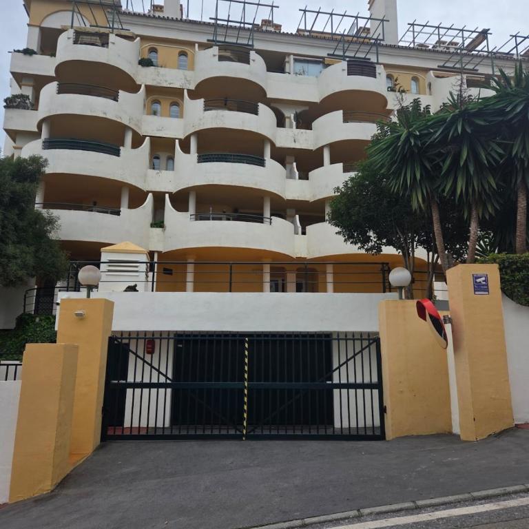 Puerto Banus Marbella stor lyxig duplex med garageplats - Apartamento - 49