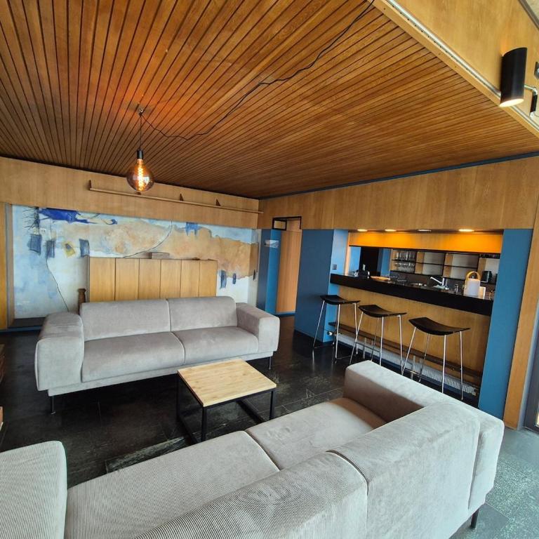 Architect house with gorgeous view lake & Wildlife - Villa - 9