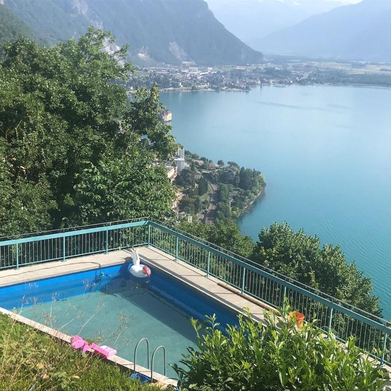 Architect house with gorgeous view lake & Wildlife - Villa - 20