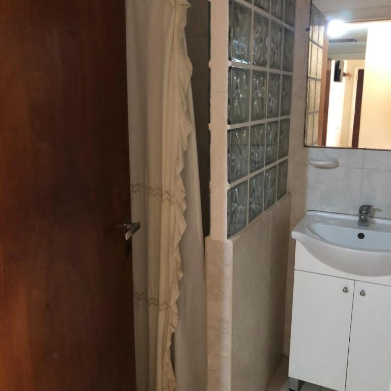 Depto interno Necochea - Two-Bedroom Apartment - 3