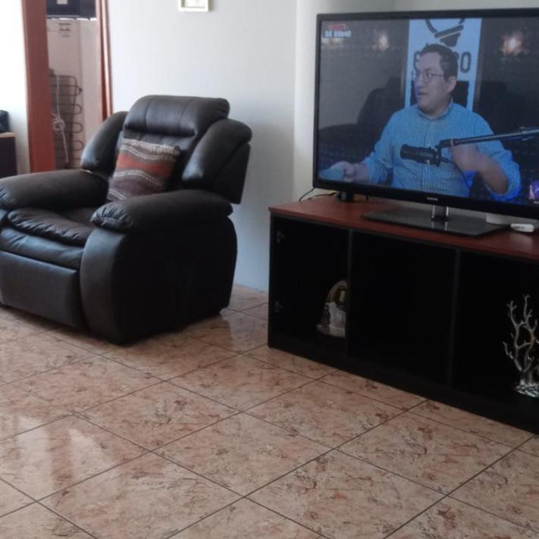 Comodo Apartamento con Estacionamiento - Two-Bedroom Apartment - 5