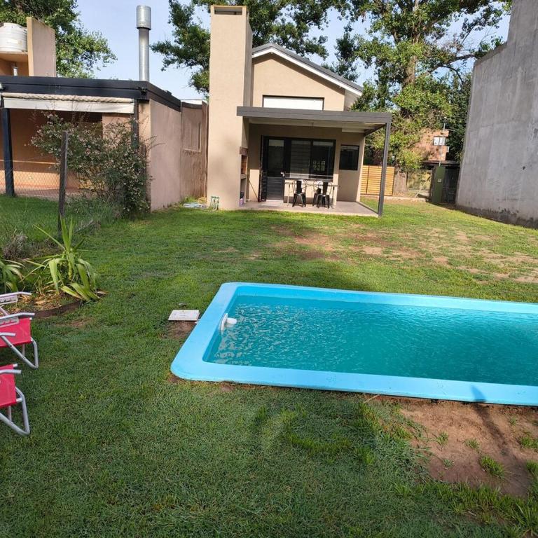 Tiny House rental with pool and patio facing the plaza - Casa de 2 dormitorios - 12