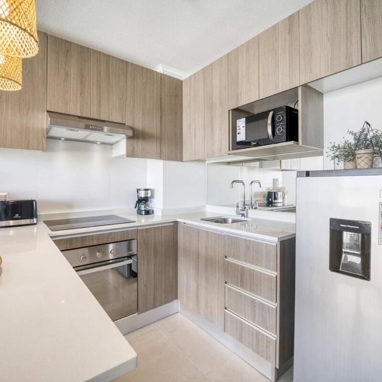 Costa Concón 2D Modern Apartment with Wifi - Two-Bedroom Apartment with Balcony - 10