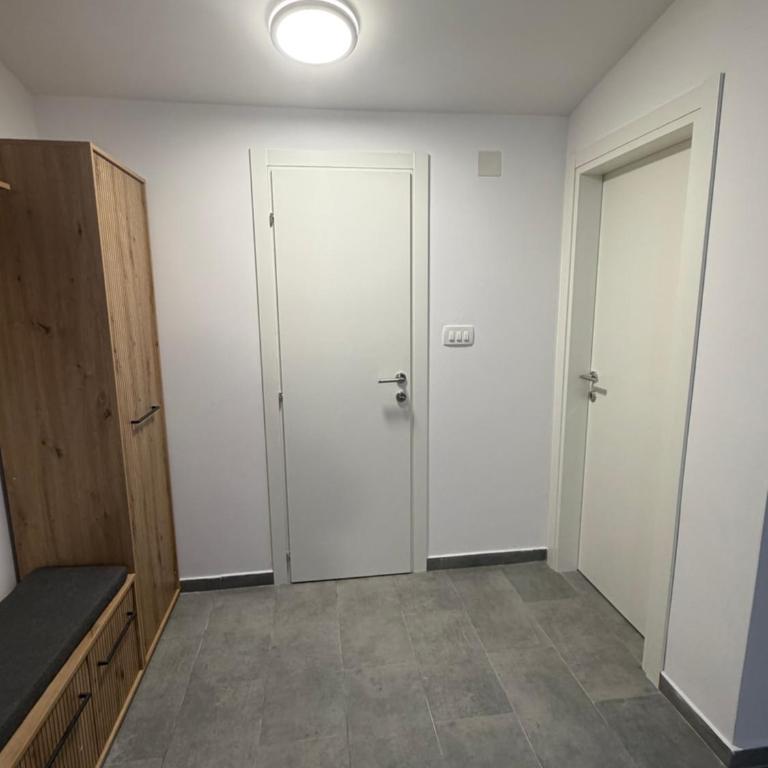 Apartments Svetlana, Igalo - One-bedroom Loft Apartment - 13