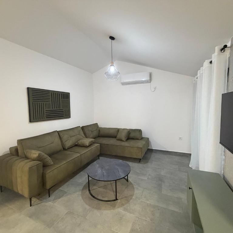 Apartments Svetlana, Igalo - One-bedroom Loft Apartment - 5