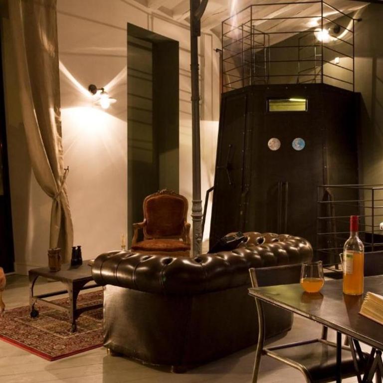 Unique à Nantes ! Surprenantes- Jules Verne - One-Bedroom Apartment De la Terre à la Lune - 12