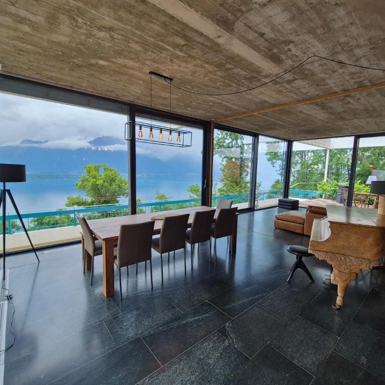 Architect house with gorgeous view lake & Wildlife - Villa - 1