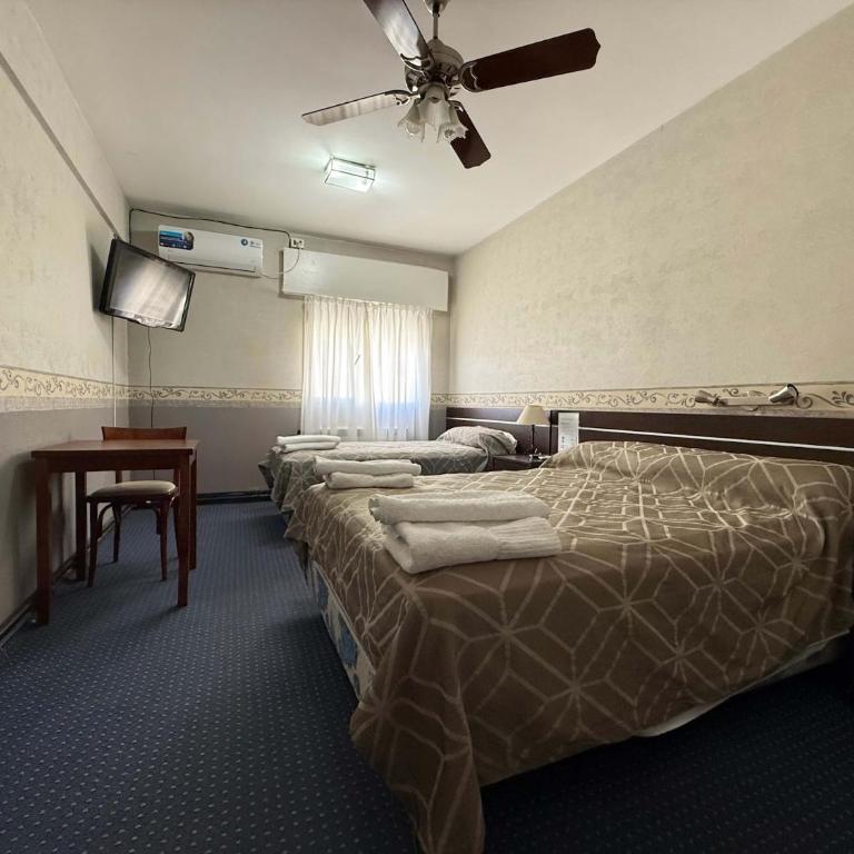 Los Lagos Hotel - Habitación Triple Estándar - 8