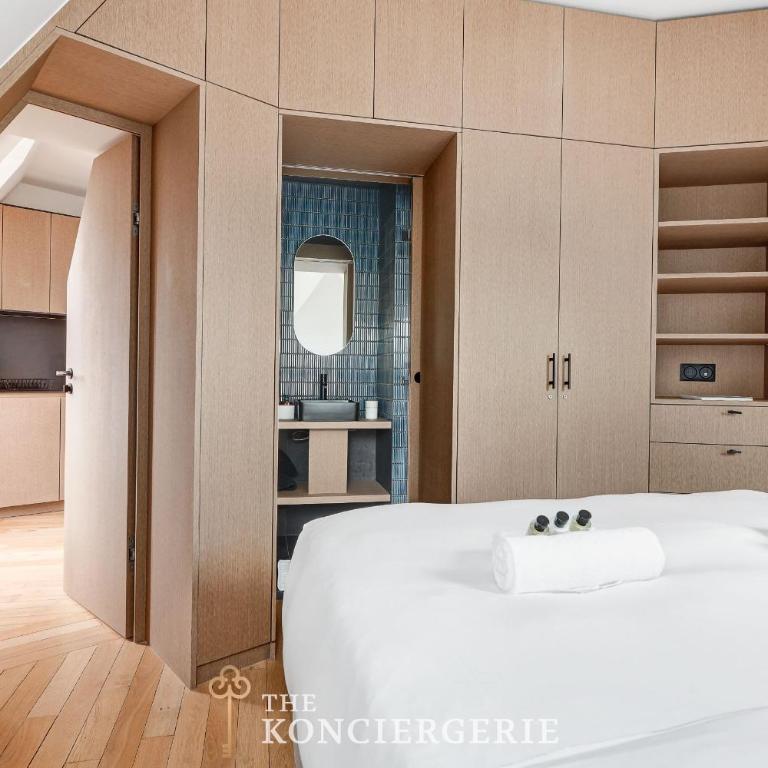 Luxe sous les toits de Paris avec vue Tour Eiffel - Appartement - 1