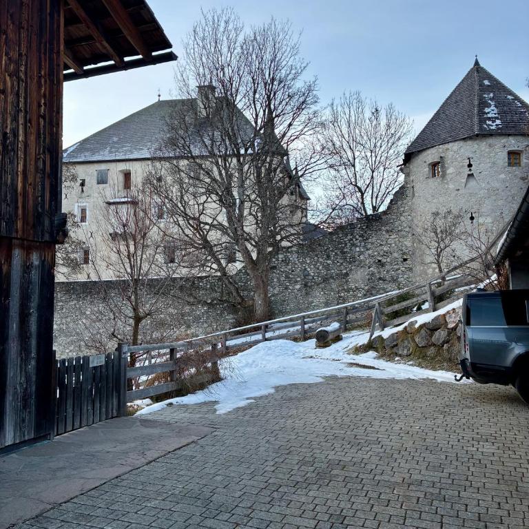 Luxury Chalet at the Foot of the Dolomites by the Castle - Apartamento de 2 dormitorios - 18