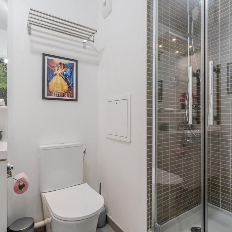 Ultra central apartment 5min Disney - 2P - One-Bedroom Apartment - 2