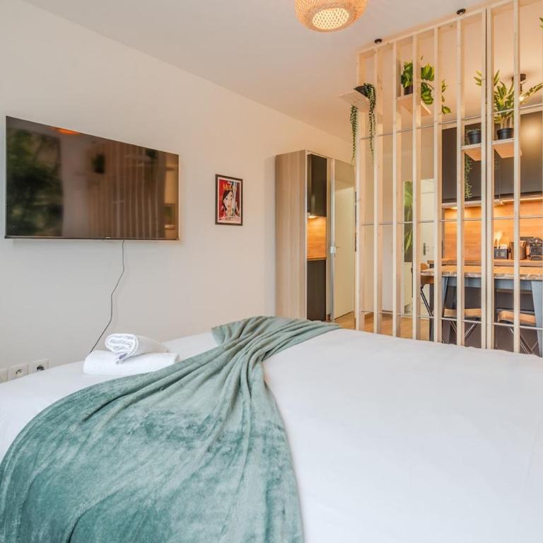 Ultra central apartment 5min Disney - 2P - One-Bedroom Apartment - 30