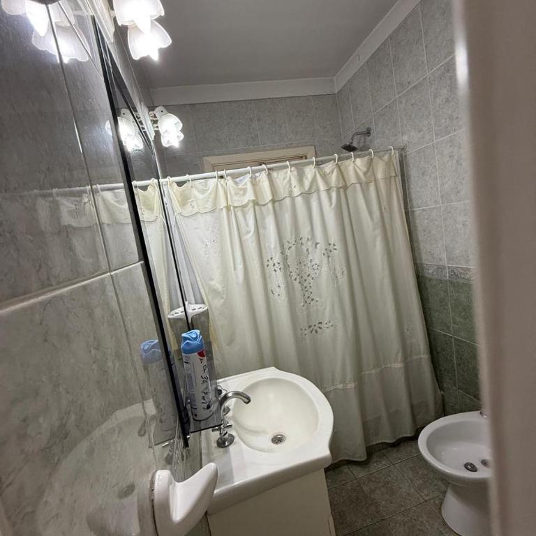 Casa calle 67 para 4 personas con cochera - Two-Bedroom House - 6