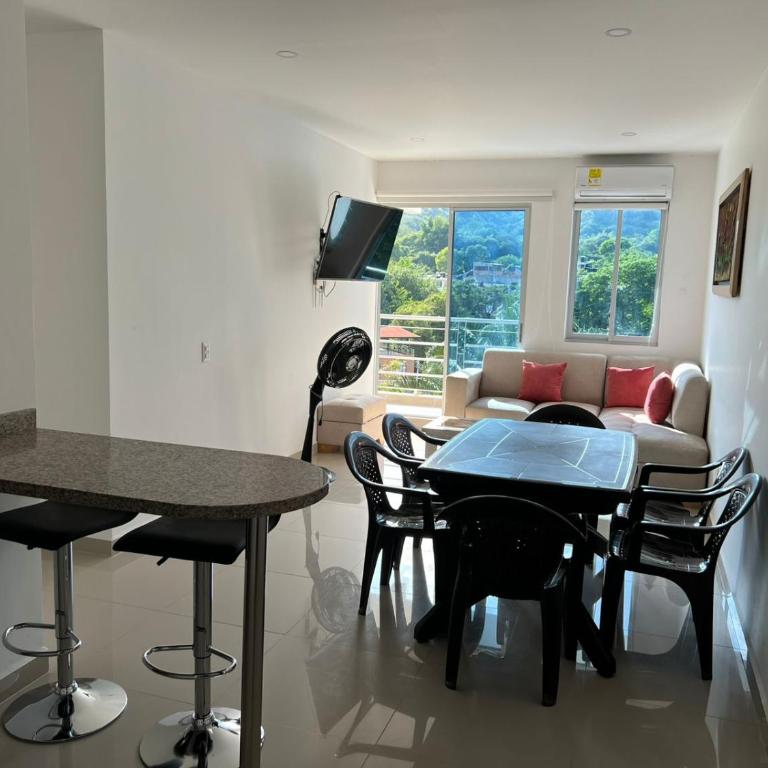 Apartamento en Anapoima con piscina, Centro Pueblo - Apartamento de 3 dormitorios - 2