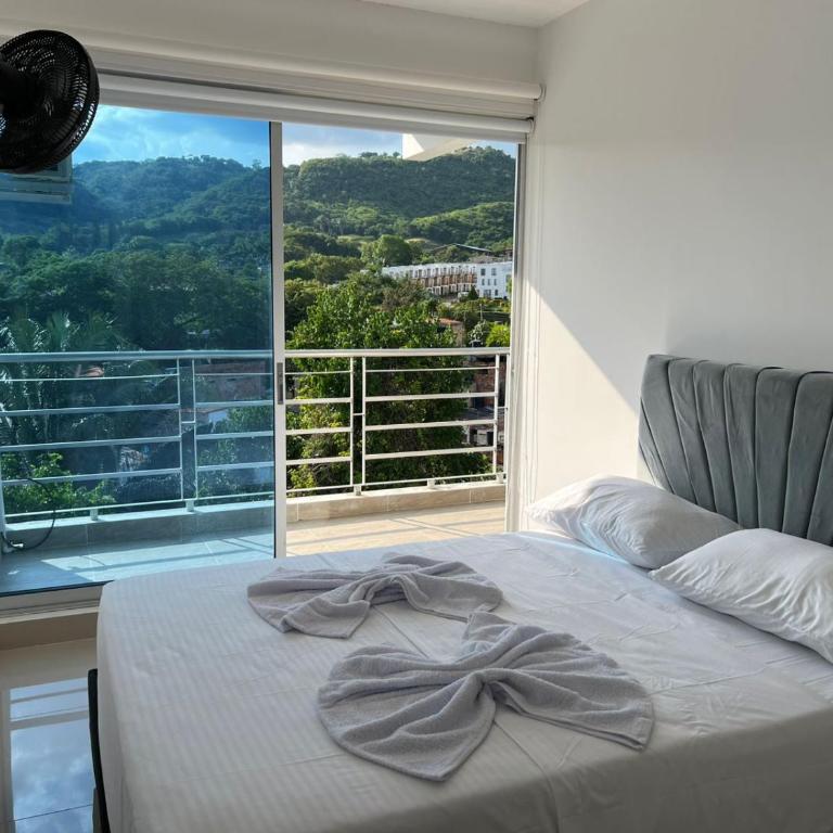 Apartamento en Anapoima con piscina, Centro Pueblo - Apartamento de 3 dormitorios - 21