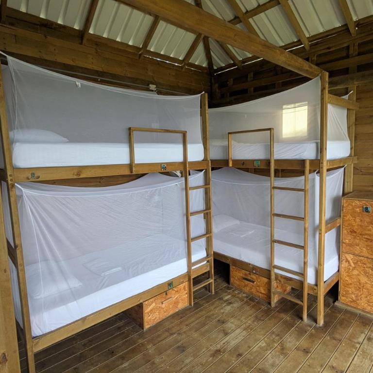 Mendihuaca Surf Camp - Cama en habitación compartida mixta de 6 camas - 9