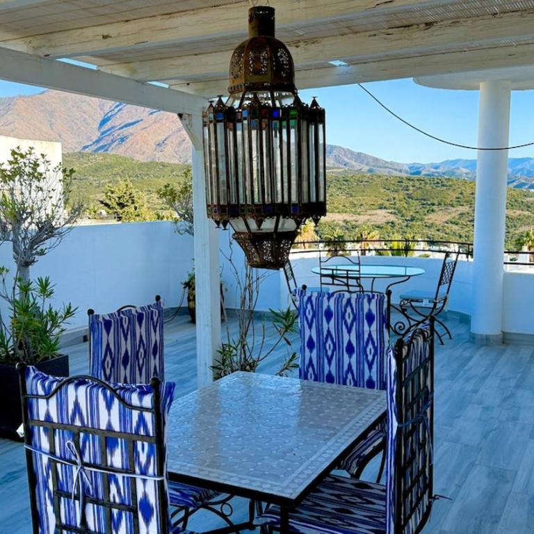 Penthouse with panoramic sea views and free parking - Apartamento de 1 dormitorio - 2