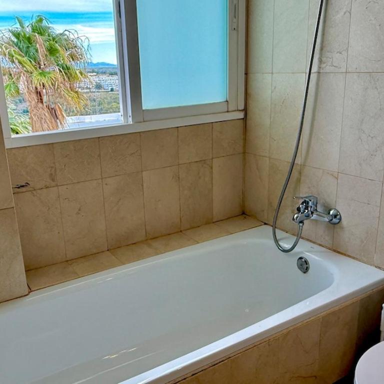 Penthouse with panoramic sea views and free parking - Apartamento de 1 dormitorio - 11