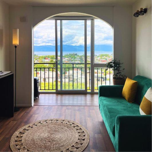 Urban apartment with a view of the lake and the volcano - Apartamento de 3 dormitorios - 1