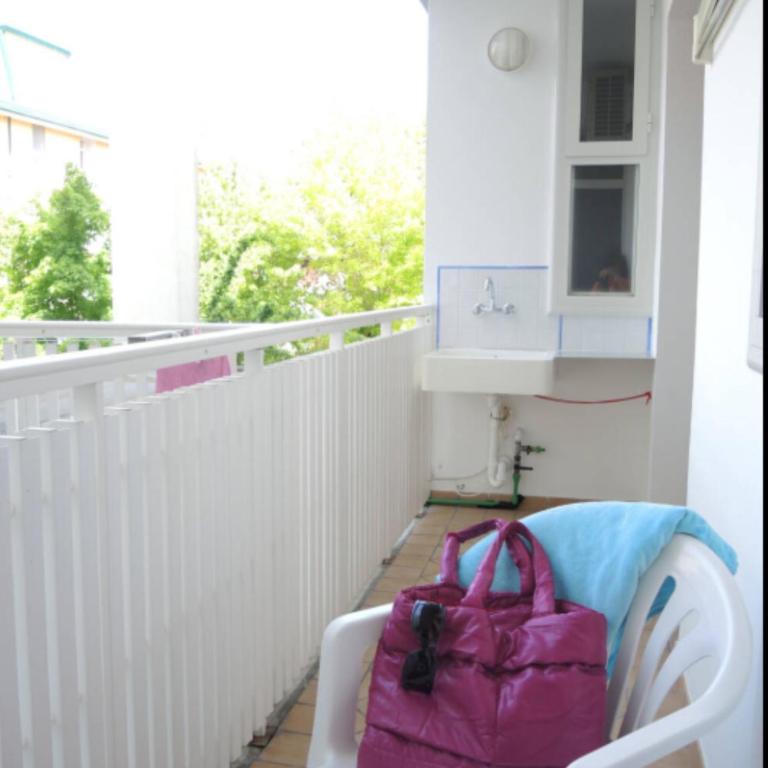 Beachside flat with balcony - Appartamento - 8