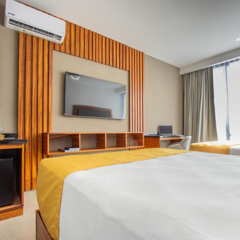 Zenyt Hotel Boutique - Superior Double or Twin Room - 4