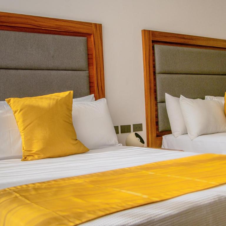 Zenyt Hotel Boutique - Superior Double or Twin Room - 18