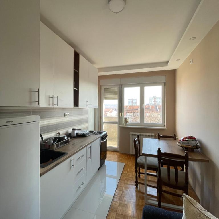 Apartman Ema - Two-Bedroom Apartment - 6