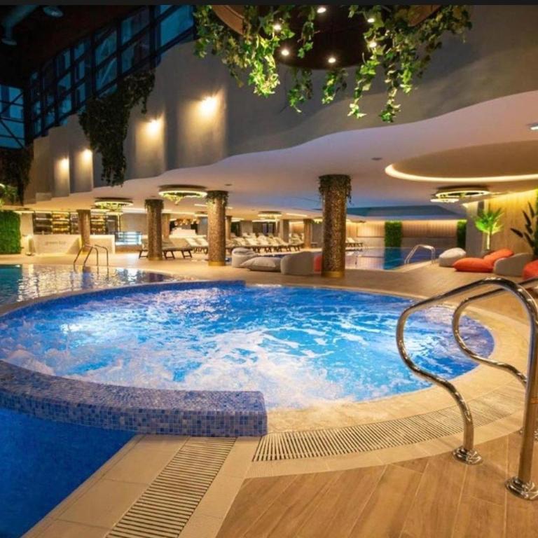 Luxury Lake View Apartment in Hotel Zlatibor - Panorama & Comfort - One-Bedroom Apartment - 24