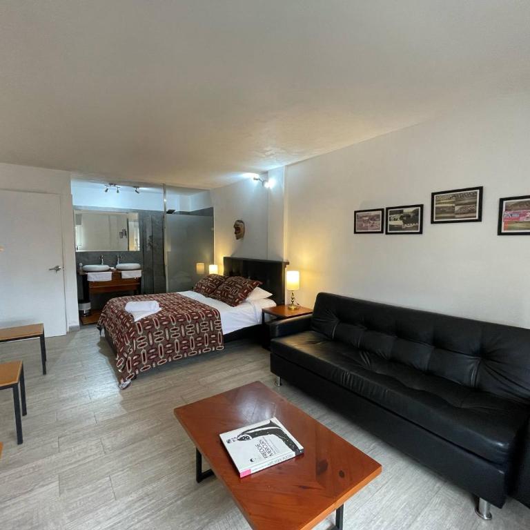 CASA AZUL LA GARRUCHA Transporte, Tours y Más - Deluxe Room - 5