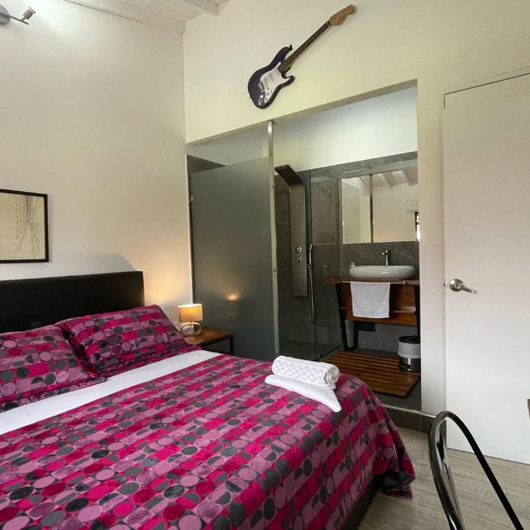 CASA AZUL LA GARRUCHA Transporte, Tours y Más - Deluxe Double Room - 3