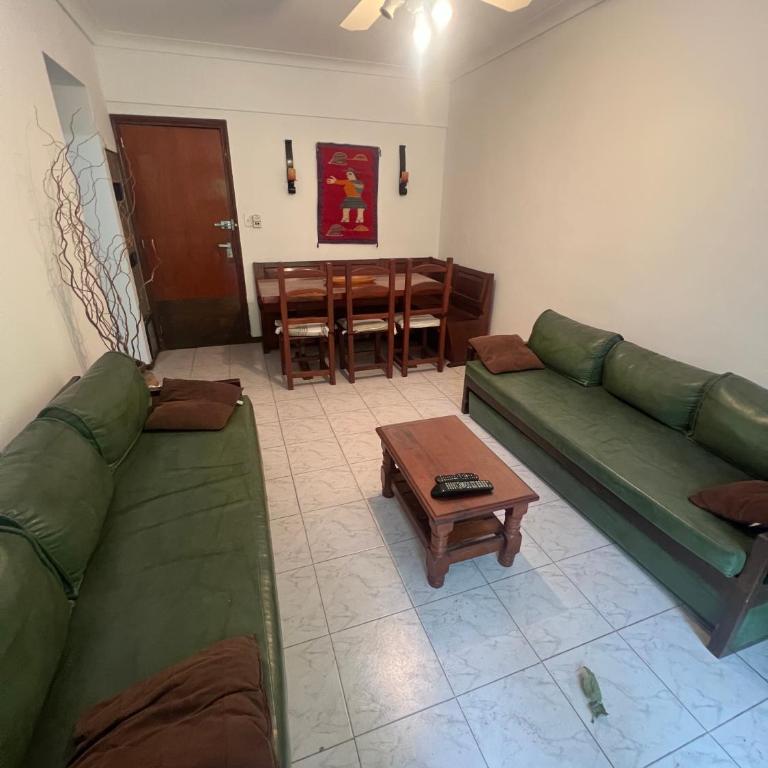 Check and Home - Alvear - 4 Huéspedes en Zona Güemes con Patio y Cochera - Apartamento de 1 dormitorio con jardín - 6