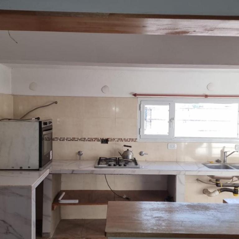 El Solar - Three-Bedroom House - 1