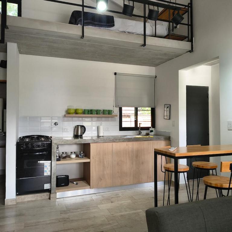 Tiny House con pileta y patio a la plaza - Casa de 2 dormitorios - 7