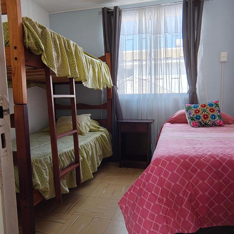 Hermosa Casa para turistas - Two-Bedroom House - 2