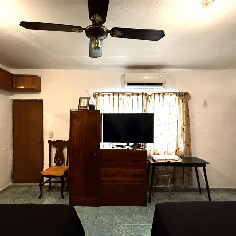 Acogedora habitación en excelente ubicación - Twin Room with Private Bathroom - 3