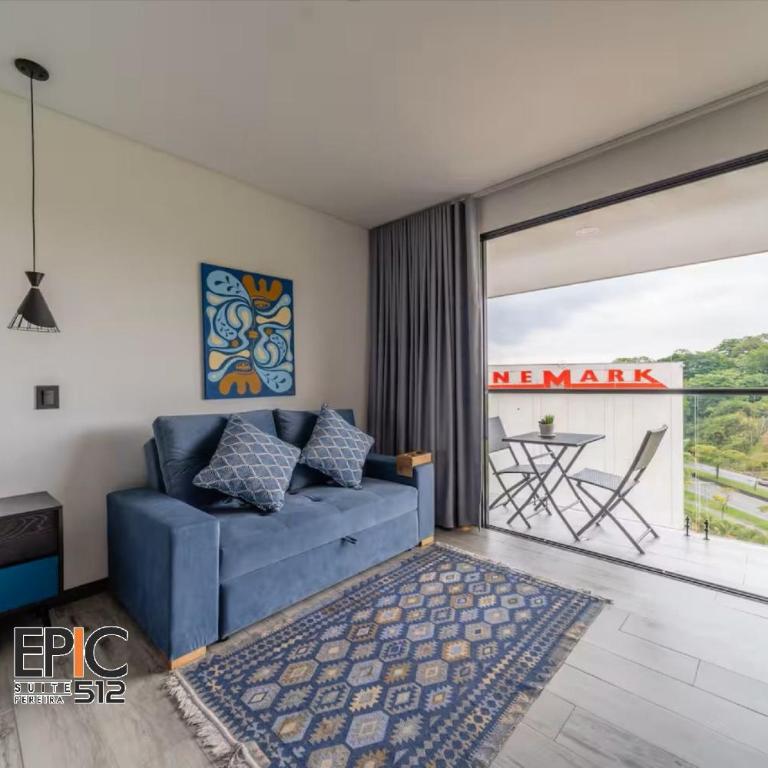 Epic Suite 512 Deluxe Airport - Suite - 22