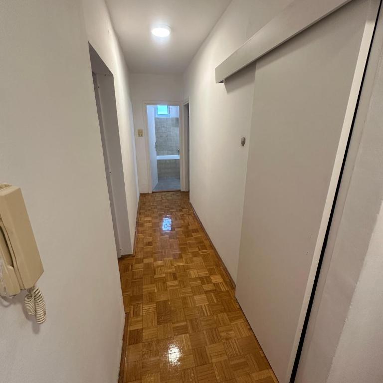 New Belgrade apartman 32 - Apartman sa 2 Spavaće Sobe - 9