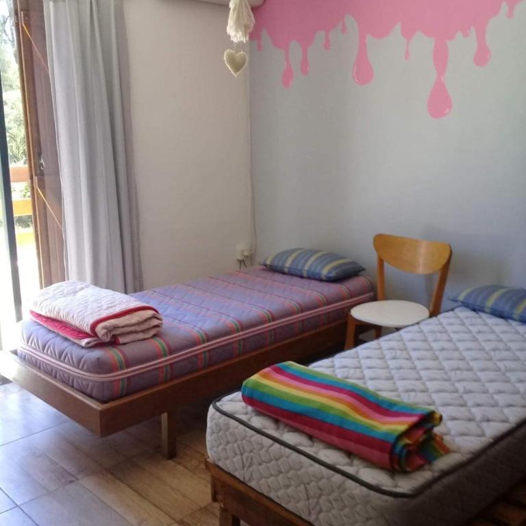 Casa quinta completa espaciosa con pileta seis o siete personas - Casa con 1 dormitorio - 5