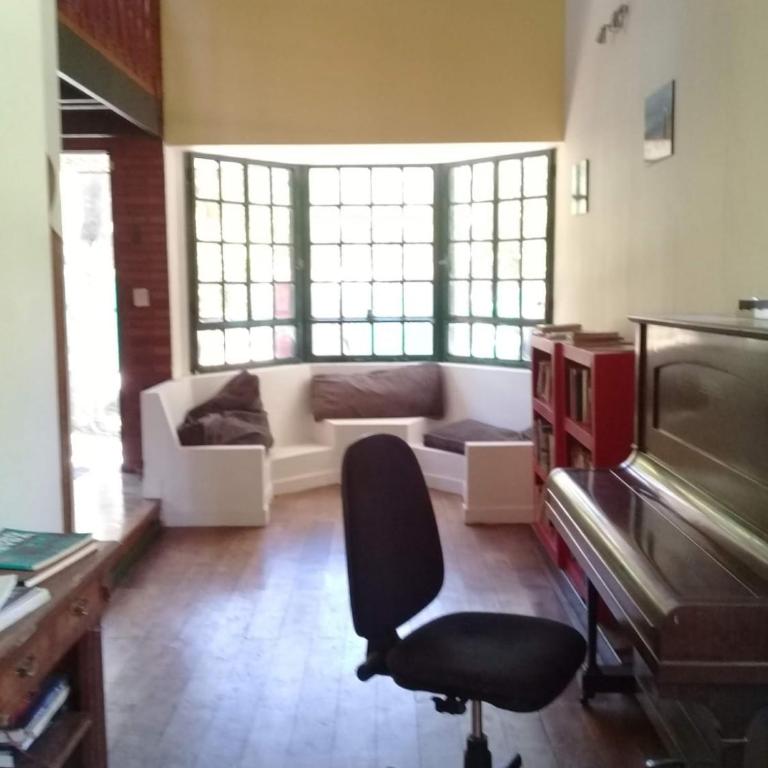 Casa quinta completa espaciosa con pileta seis o siete personas - Casa con 1 dormitorio - 8
